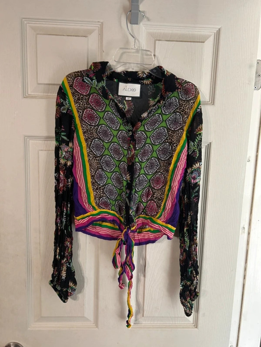 alexis women’s size S boho paisley leopard print tie-front blouse